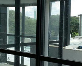 Esquadria de alumínio acústica